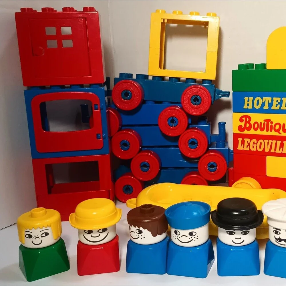 Vintage Duplo Legoville Lego Hotel Boutique  Camping Lot Cars Airplane Boat 43pc